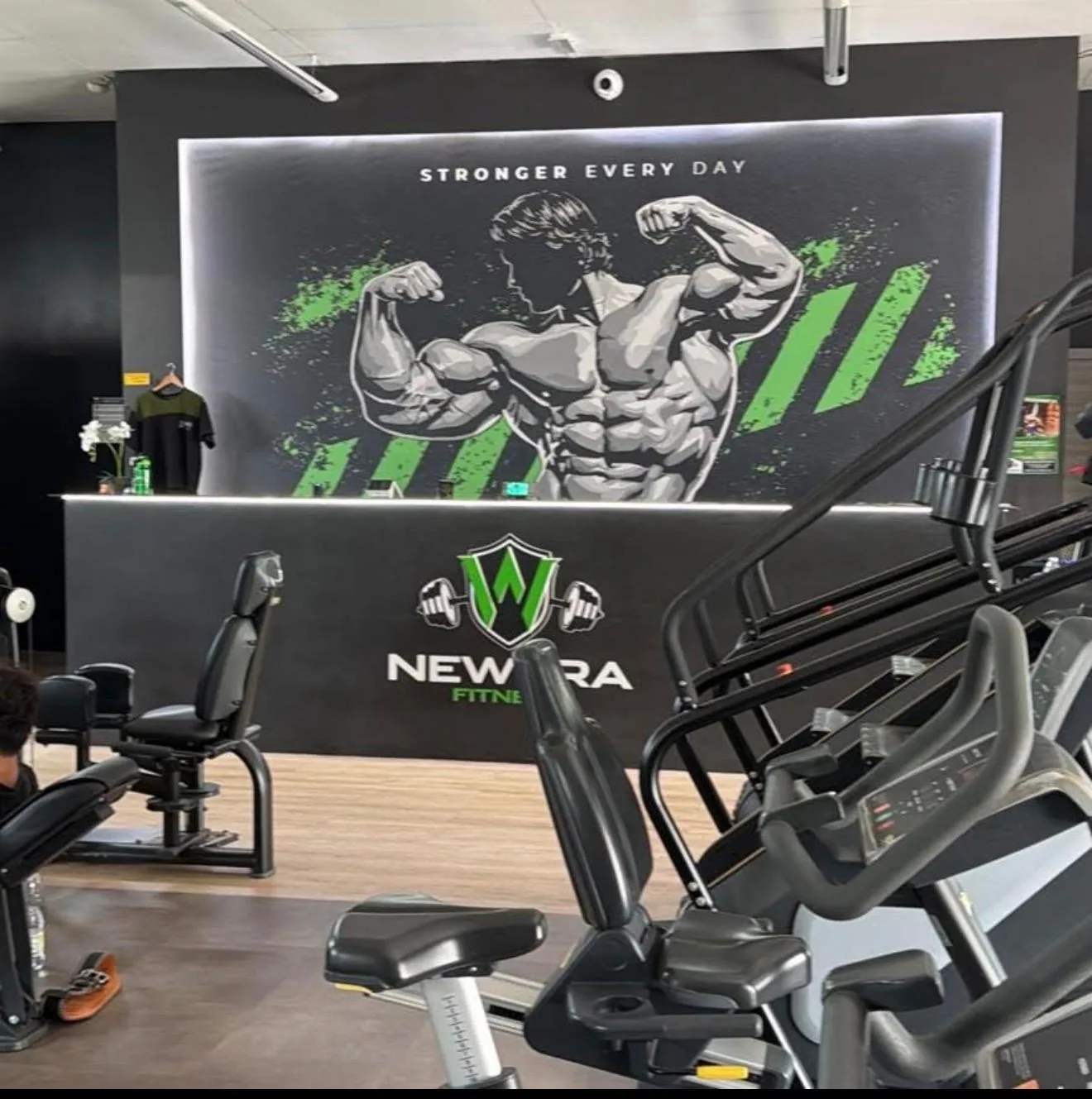 La reception della New Era Fitness